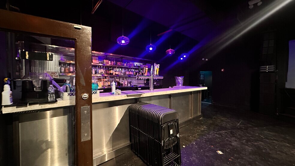 More Photos Of 361 Metropolitan Ave, Brooklyn General Retail For Lease