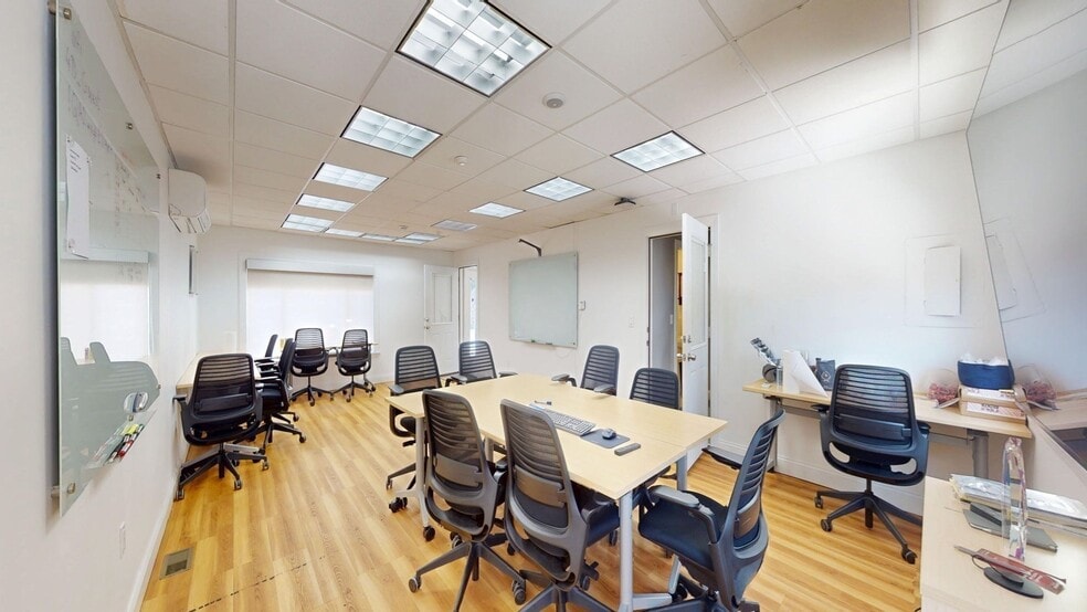 More Photos Of 11-15 John St, Newton Office Residential For Lease