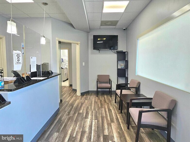 More Photos Of 7301 E Furnace Branch Rd, Glen Burnie Office For Lease