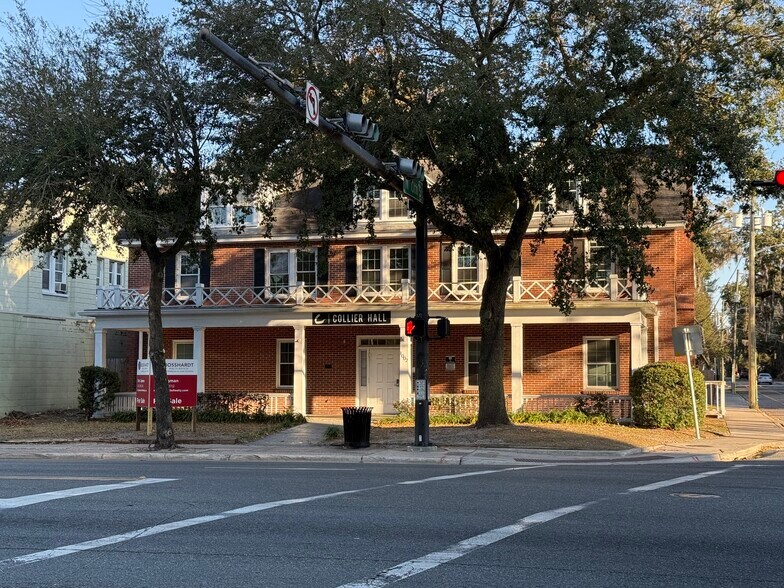 More Photos Of 1002 W University Ave, Gainesville Specialty For Sale