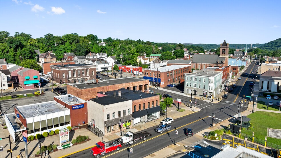 More Photos Of 314-316 W Main St, Monongahela Storefront Retail Office For Sale