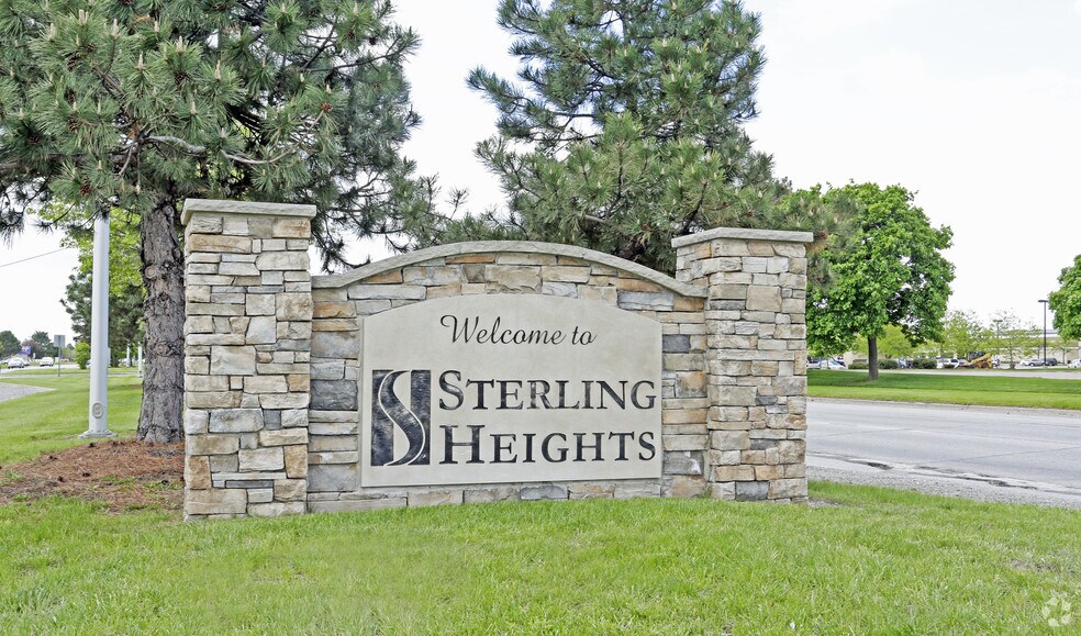 More Photos Of 12800 Hall Rd, Sterling Heights Restaurant For Sale