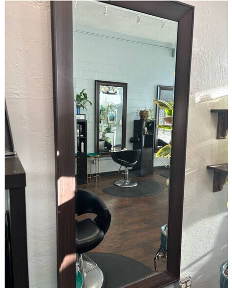 More Photos Of 4138-4144 Macarthur Blvd, Oakland Storefront For Lease