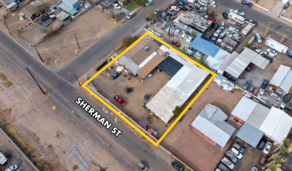 More Photos Of 723 S 37th Ave, Phoenix Warehouse For Sale