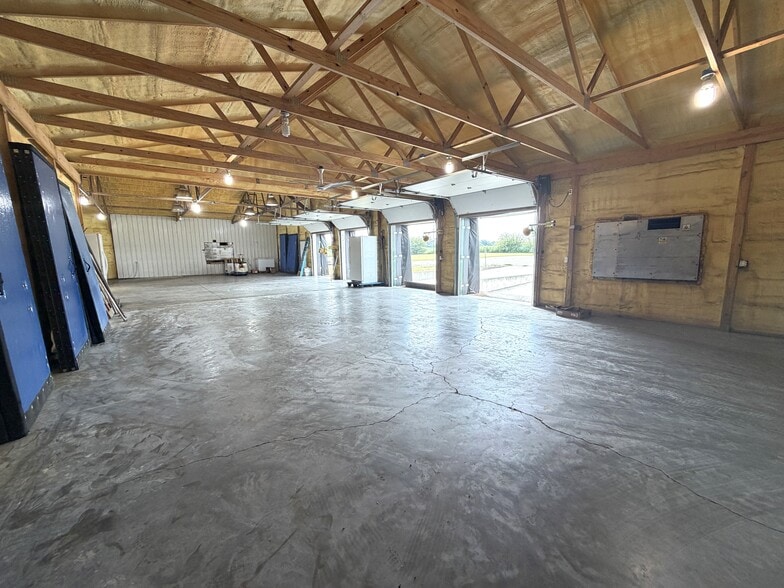 More Photos Of 26274 Highway H, Marshall Distribution For Sale