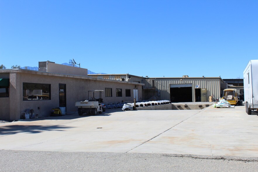 More Photos Of 69391 Dillon Rd, Desert Hot Springs Service For Sale