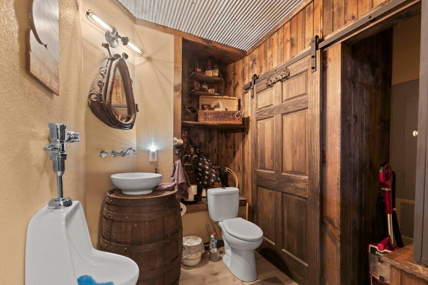 More Photos Of 116 N 3rd St, Burlington Apartments For Sale