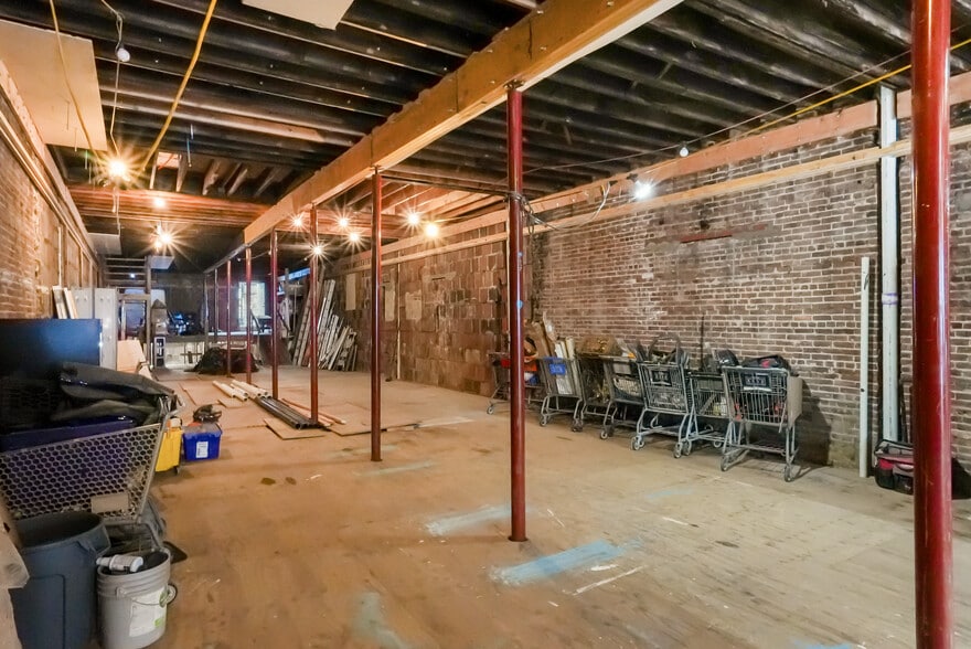 More Photos Of 81 Smith St, Perth Amboy Storefront Retail Residential For Sale