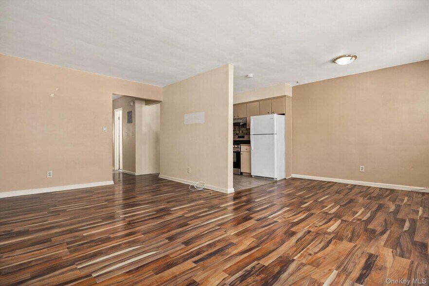 More Photos Of 5263 65th Pl, Maspeth Apartments For Sale