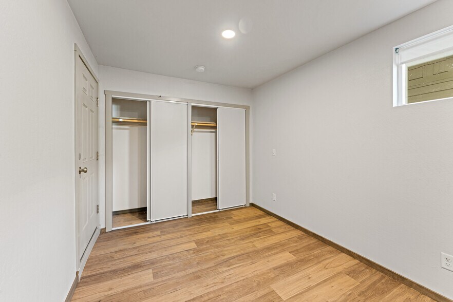 More Photos Of 5333 Rogue River Hwy, Gold Hill Multifamily For Sale