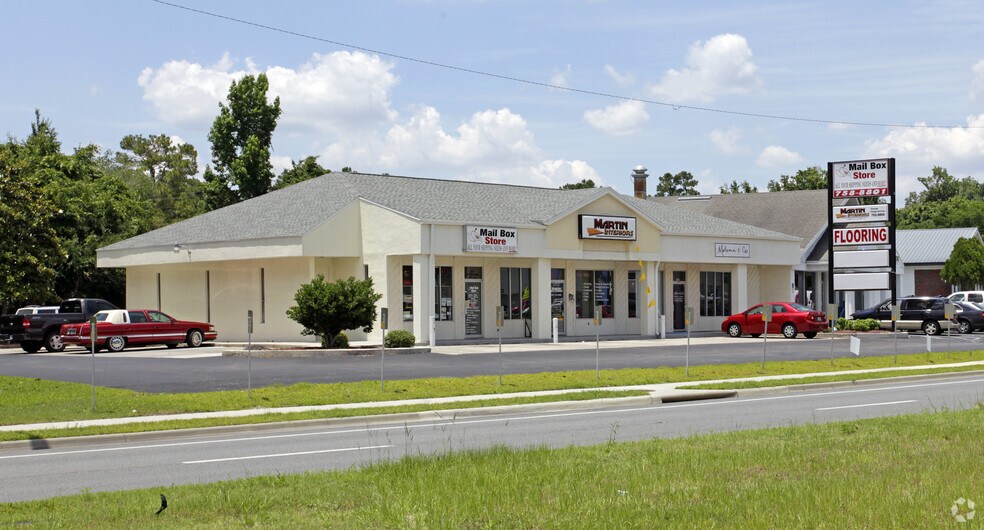 Primary Photo Of 1468 SW Main Blvd, Lake City Freestanding For Sale
