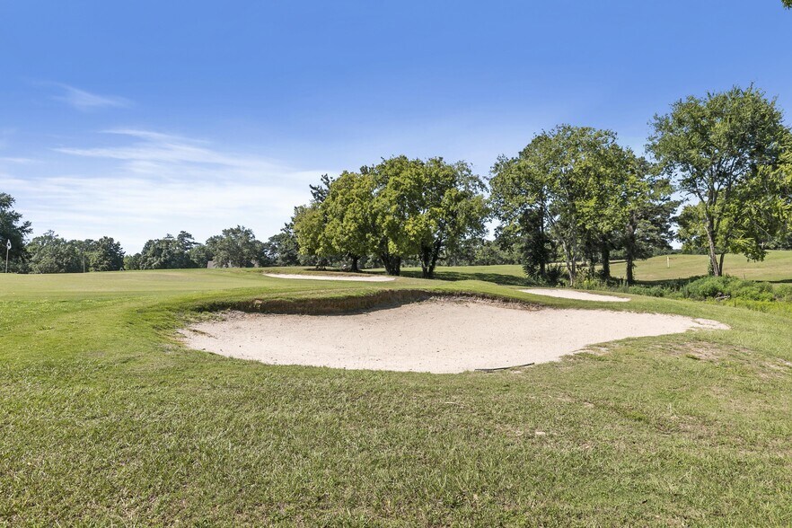 More Photos Of 101 Merion Dr, Eufaula Golf Course Driving Range For Sale