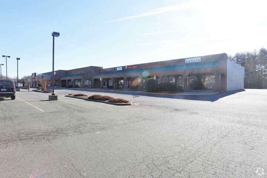 More Photos Of 282 Deacon Rd, Fredericksburg Unknown For Lease