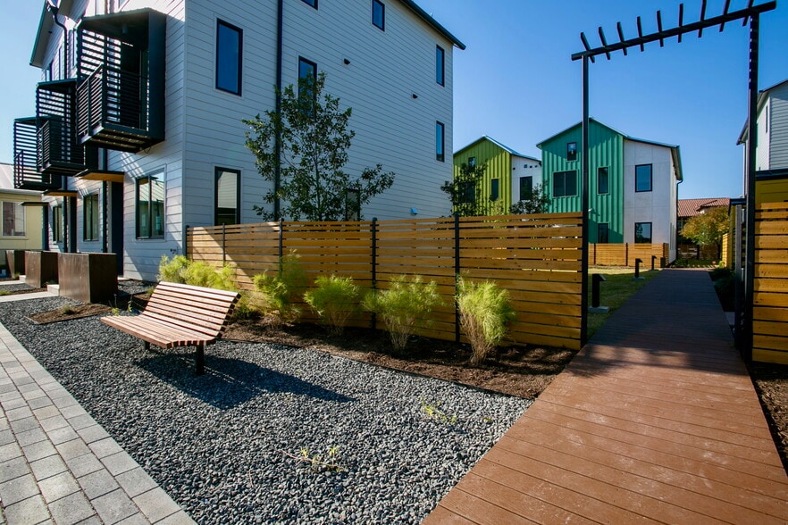 More Photos Of 1911 Dutton Dr, San Marcos Office Residential For Sale