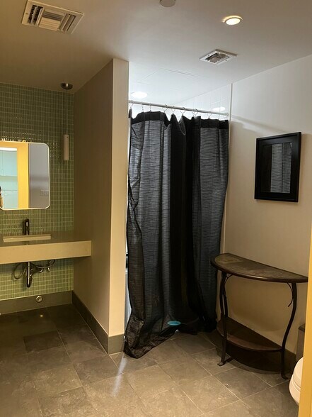 More Photos Of 1650 Jackson St, San Francisco Apartments For Sale