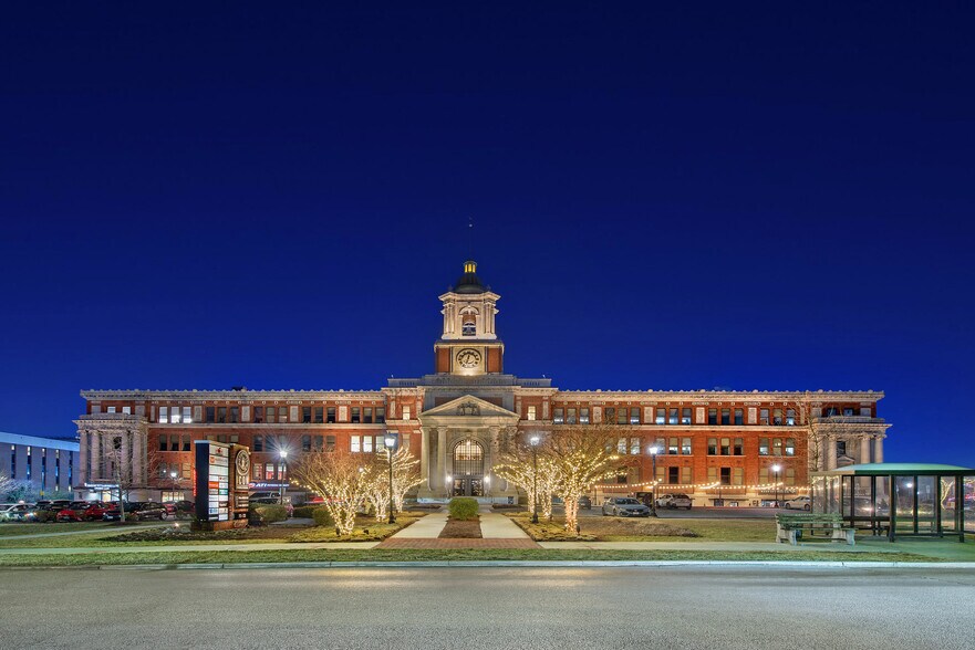 More Photos Of 711 W 40th St, Baltimore Unknown For Lease