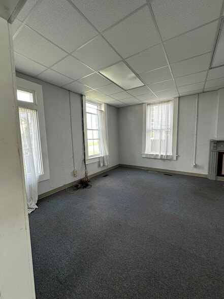 More Photos Of 757 Broad St, Portsmouth Office For Sale