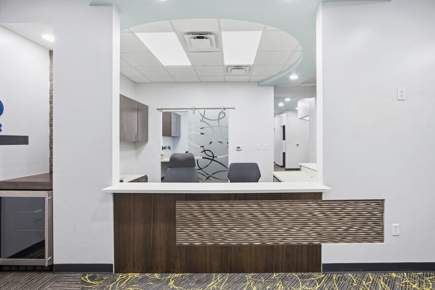 More Photos Of 4010 Sandy Brook Dr, Round Rock Medical For Sale