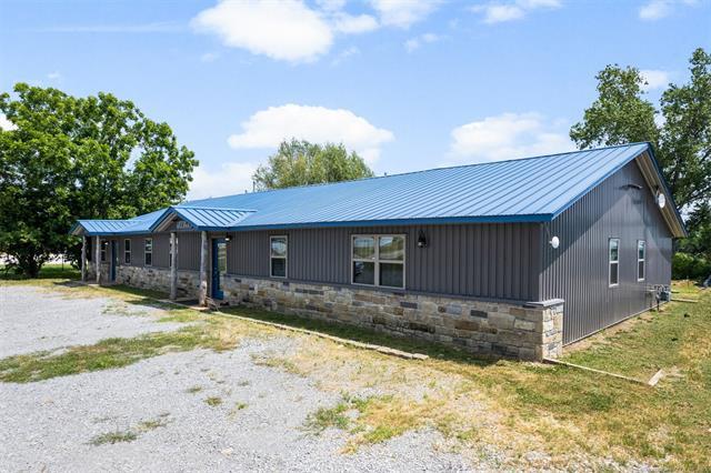 More Photos Of 16382 E Highway 20, Claremore Office Residential For Lease