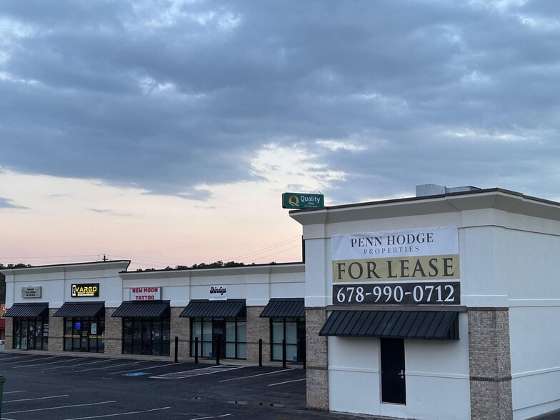 Primary Photo Of 176 Jones Street Ext, Lavonia Storefront Retail Office For Lease