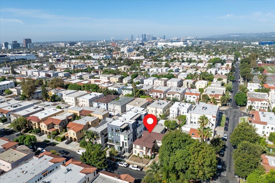 More Photos Of 457 N Stanley Ave, Los Angeles Apartments For Sale