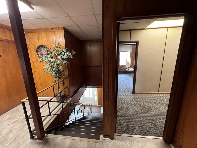More Photos Of 25 W Courtland St, Bel Air Office For Lease