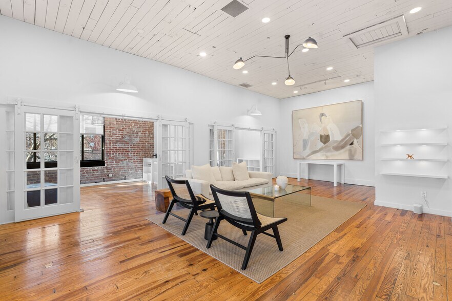 More Photos Of 312 N Highland Ave NE, Atlanta Storefront Retail Office For Lease