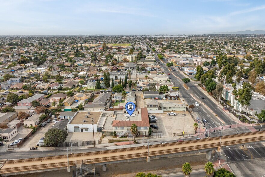 More Photos Of 915-1011 N Willowbrook Ave, Compton Warehouse For Sale