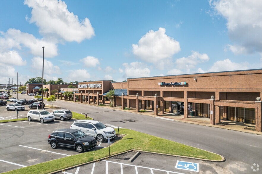 More Photos Of 6600-6748 Winchester Rd, Memphis Freestanding For Lease