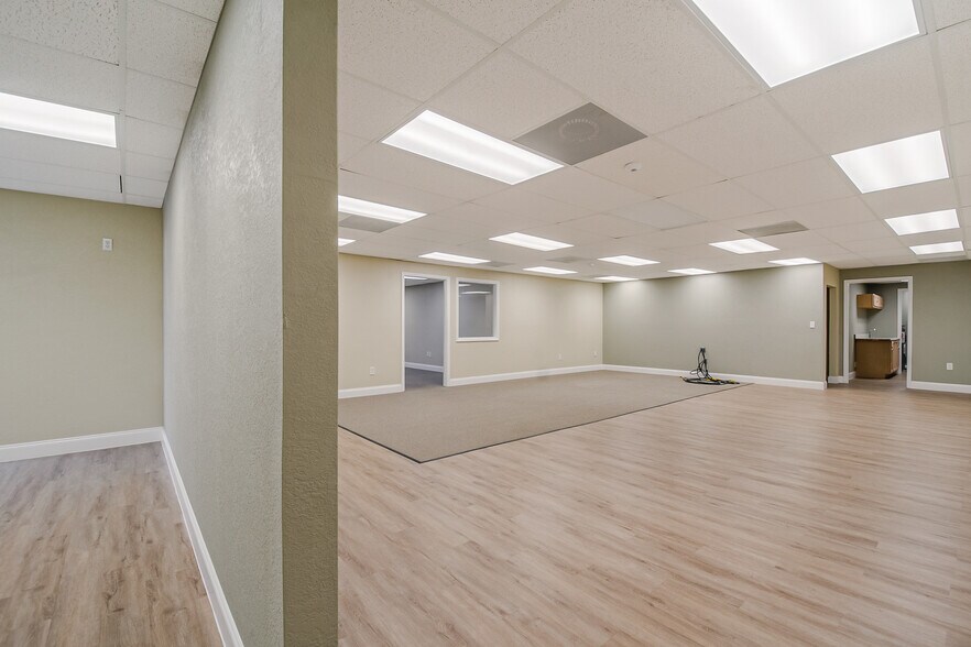 More Photos Of 440 Plumosa Ave, Casselberry Warehouse For Lease