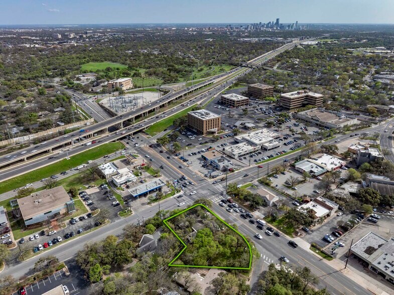 More Photos Of 3400 Northland Dr, Austin Office For Lease