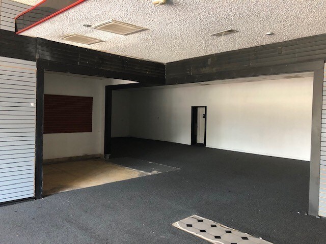 More Photos Of 1905 W 15th St, Plano Unknown For Lease