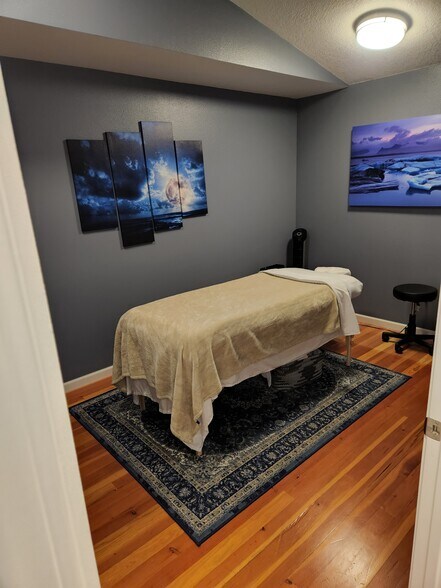 More Photos Of 10150 NW Glencoe Rd, North Plains Medical For Lease