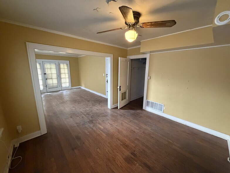 More Photos Of 2734 Charlotte St, Kansas City Apartments For Sale