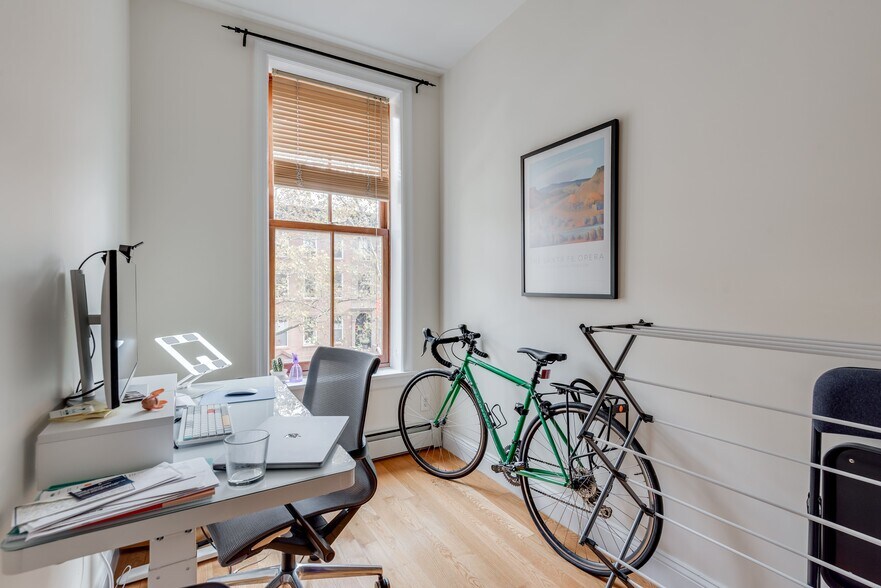 More Photos Of 434 Clermont Ave, Brooklyn Apartments For Sale