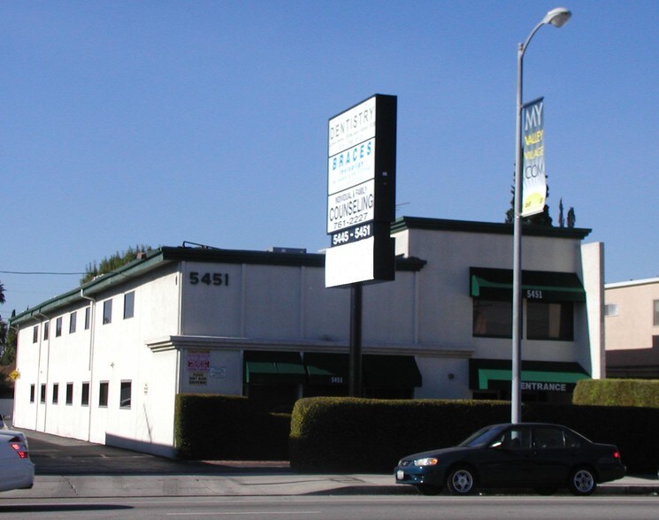 Primary Photo Of 5451 Laurel Canyon Blvd, Valley Village Medical For Lease