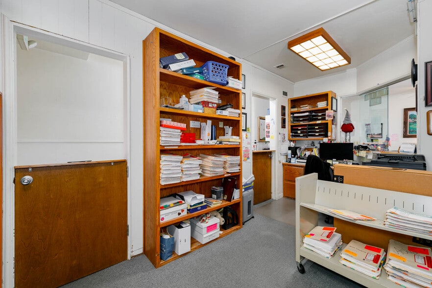 More Photos Of 95 W Sierra Madre Blvd, Sierra Madre Medical For Sale