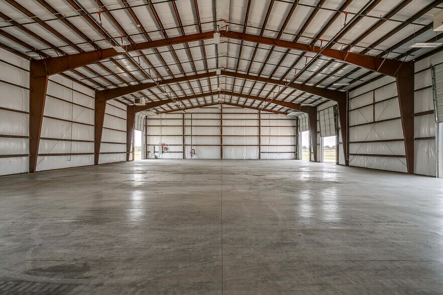 More Photos Of 1635 N FM 156, Ponder Unknown For Lease