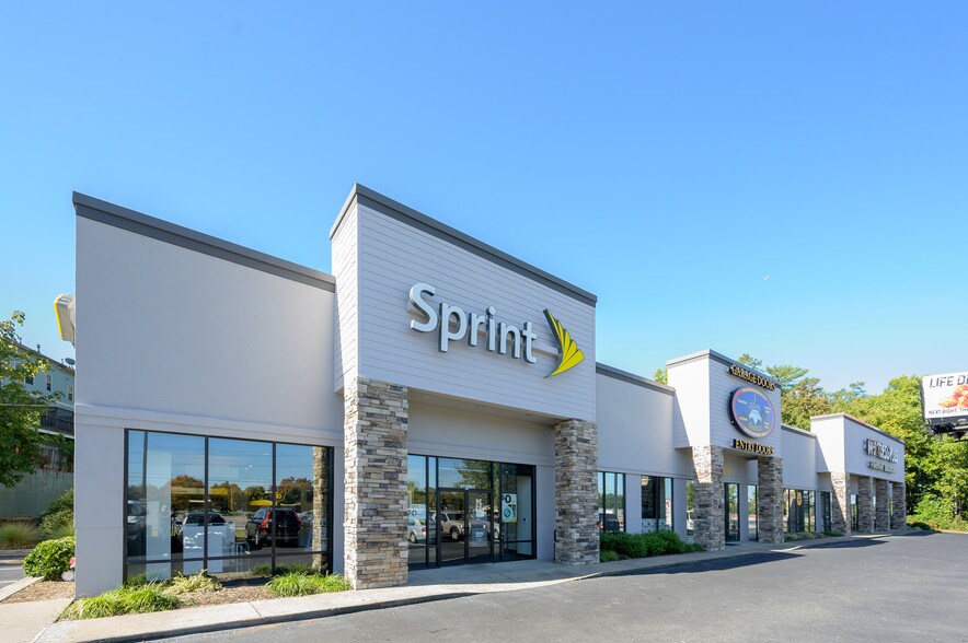 Primary Photo Of 1881 Cobb Pky NW, Kennesaw Freestanding For Lease