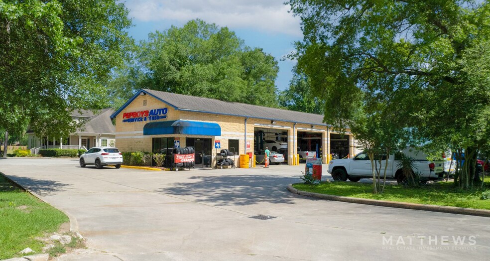 Primary Photo Of 2408 Northpark Dr, Humble Auto Repair For Sale