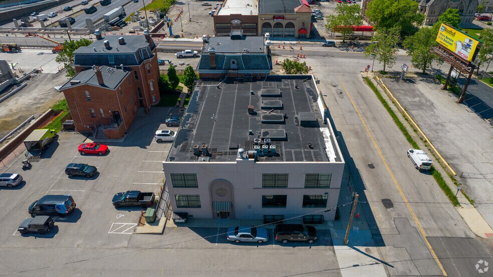 More Photos Of 620 E Broad St, Columbus Office For Sale