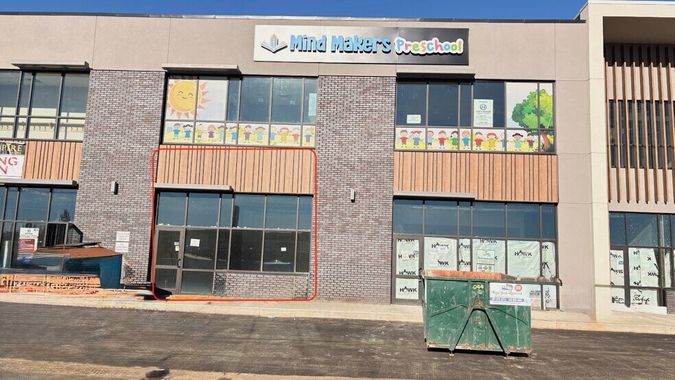 Primary Photo Of 939 Parsons Rd SW, Edmonton Storefront Retail Office For Sale