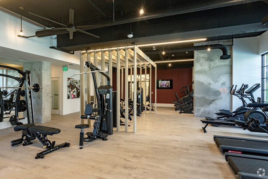 More Photos Of 609 2nd St, West Palm Beach Apartments For Lease