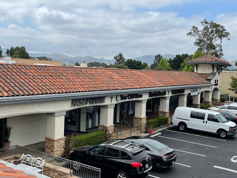 More Photos Of 3637-3755 E Thousand Oaks Blvd, Thousand Oaks Unknown For Lease