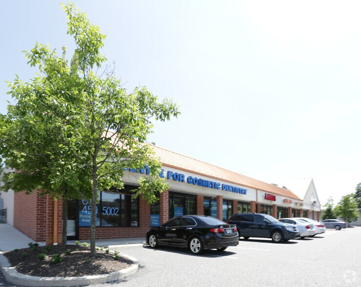 More Photos Of 275 Wilmington W Chester Pike, Chadds Ford Storefront For Lease