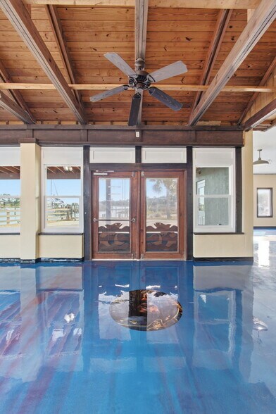 More Photos Of 275 Timber Island Rd, Carrabelle Restaurant For Sale