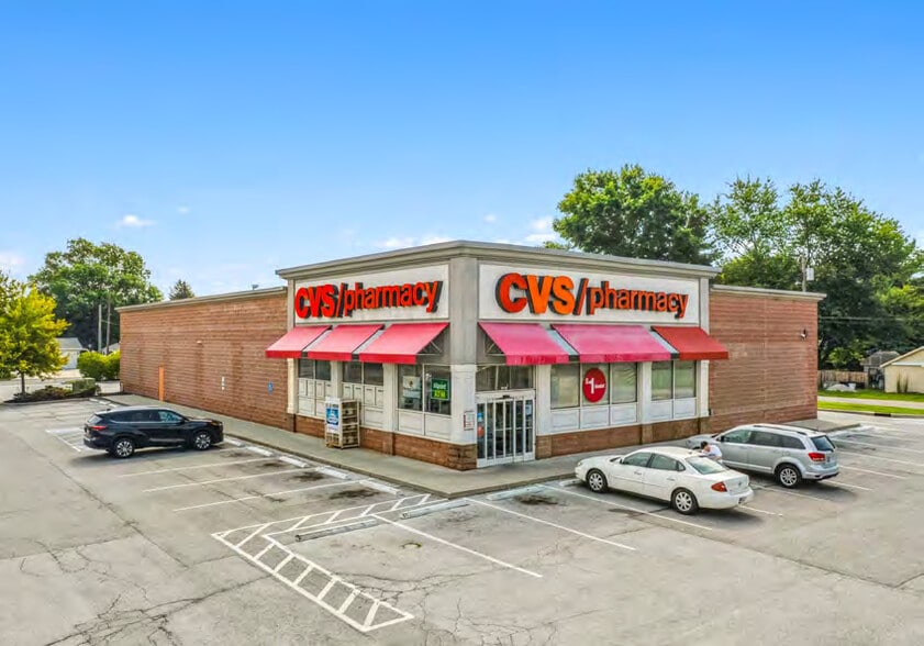 Primary Photo Of 1221 W Monroe St, Decatur Drugstore For Sale