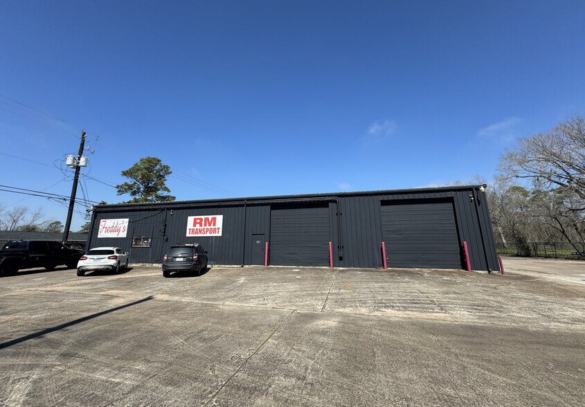 More Photos Of 7206 Elbert, Houston Industrial For Sale