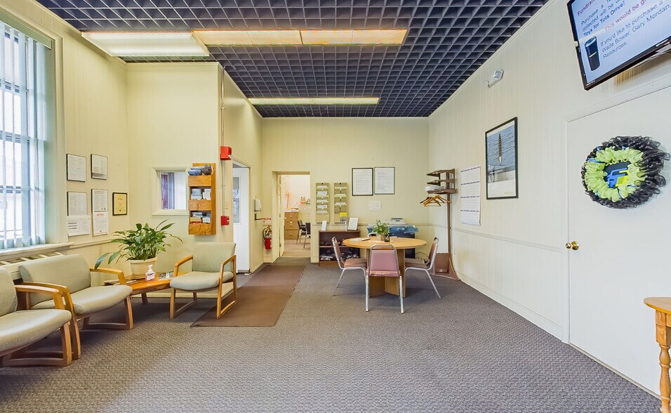 More Photos Of 480 W 5th St, Bloomsburg Manufacturing For Sale