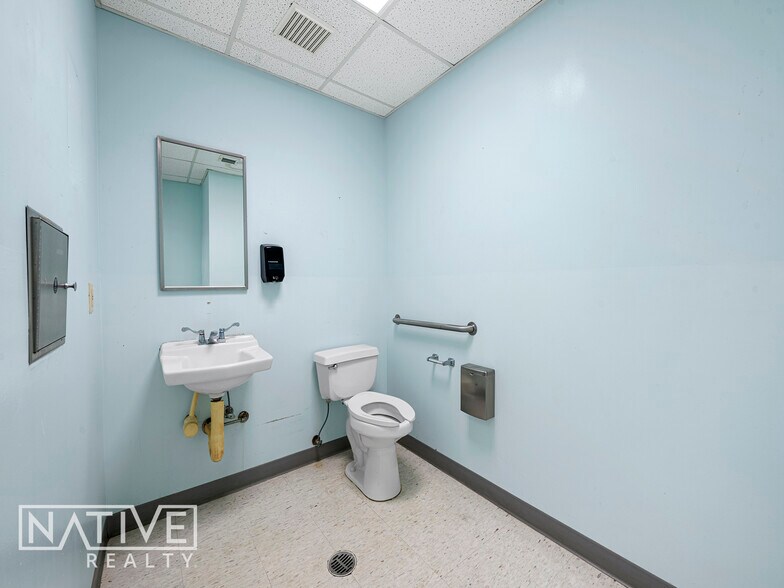 More Photos Of 3700-4032 N Ocean Blvd, Fort Lauderdale Unknown For Lease